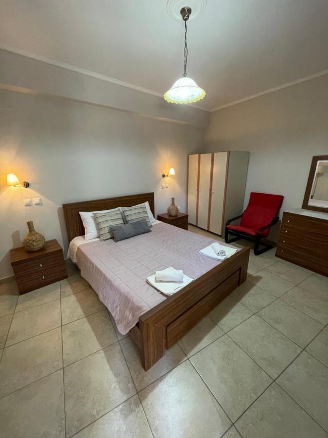 ליאפאדס Lola Apartments מראה חיצוני תמונה