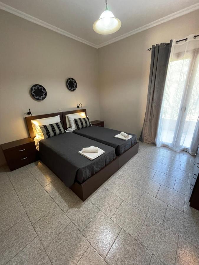 ליאפאדס Lola Apartments מראה חיצוני תמונה