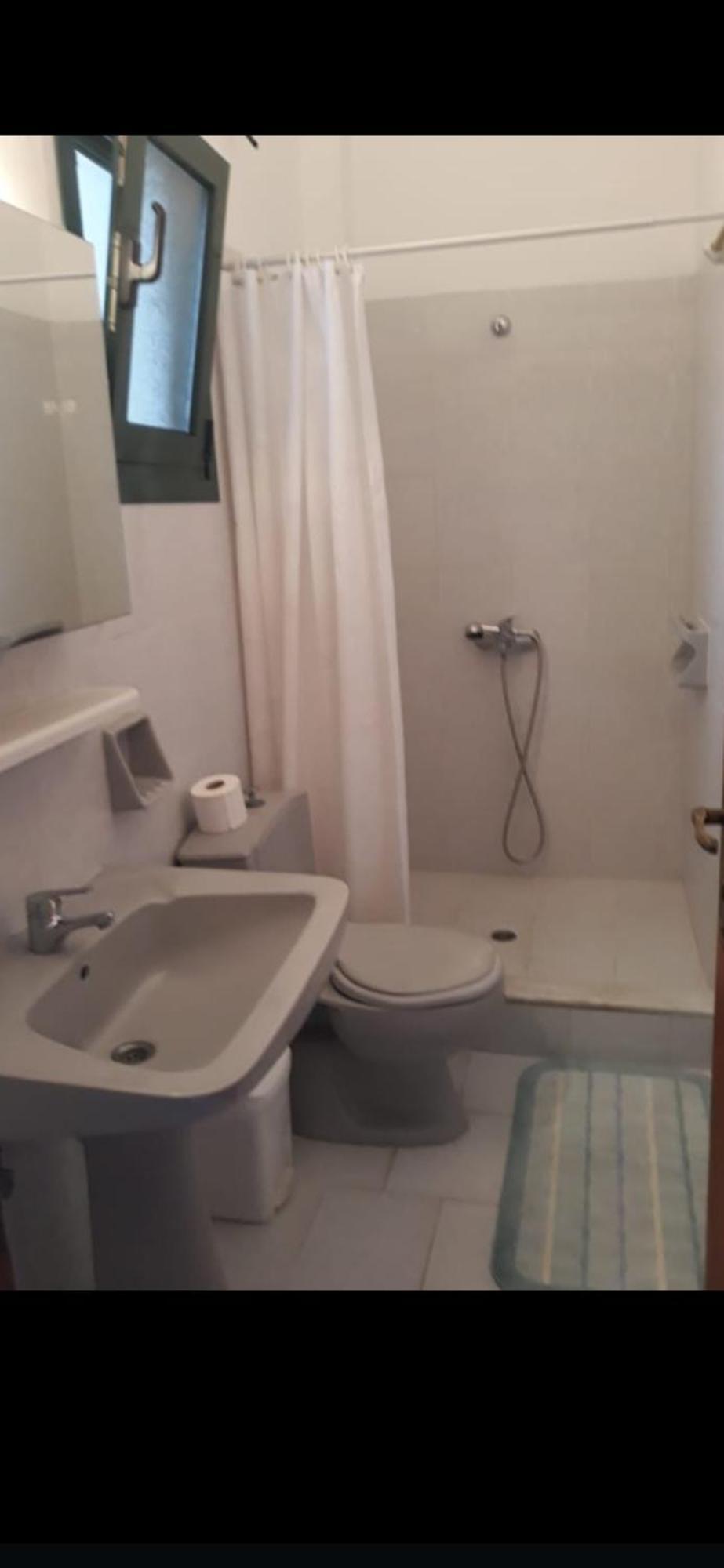 ליאפאדס Lola Apartments מראה חיצוני תמונה