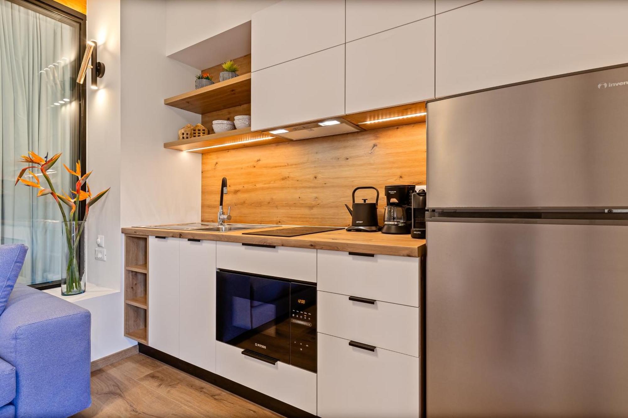 ליאפאדס Lola Apartments מראה חיצוני תמונה