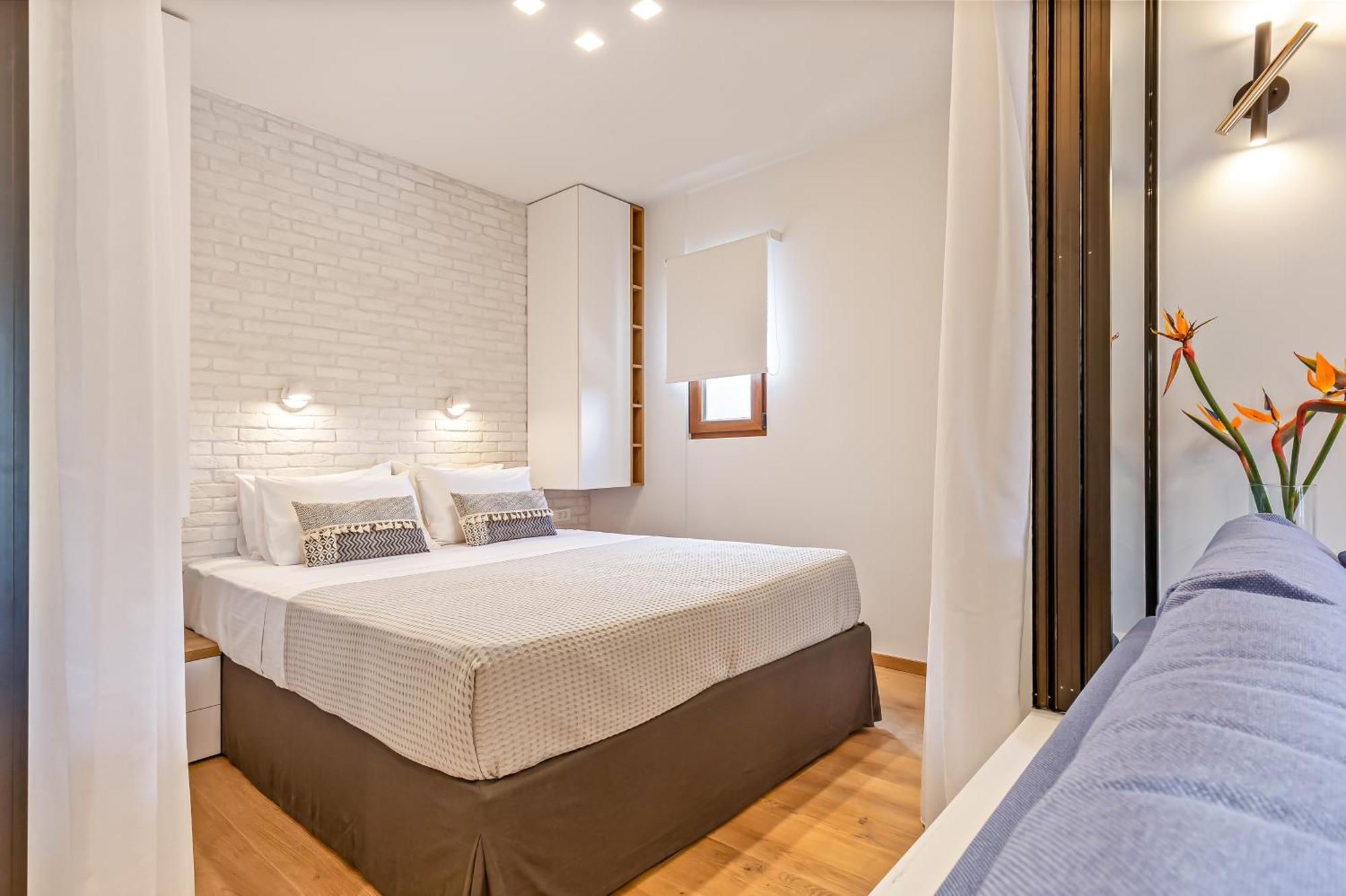 ליאפאדס Lola Apartments מראה חיצוני תמונה